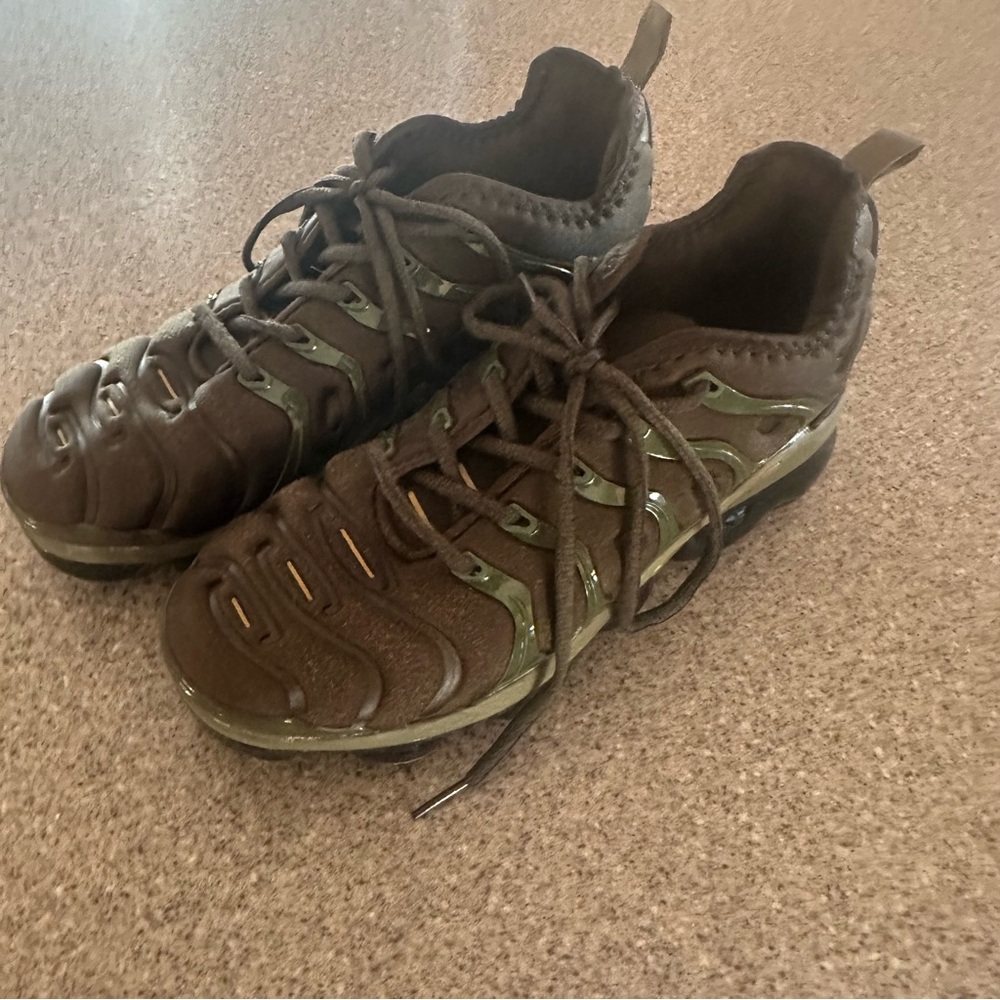 Nike Vapormax green Athletic Sneakers gym strength training M 8.5 W 10 - Picture 2 of 7